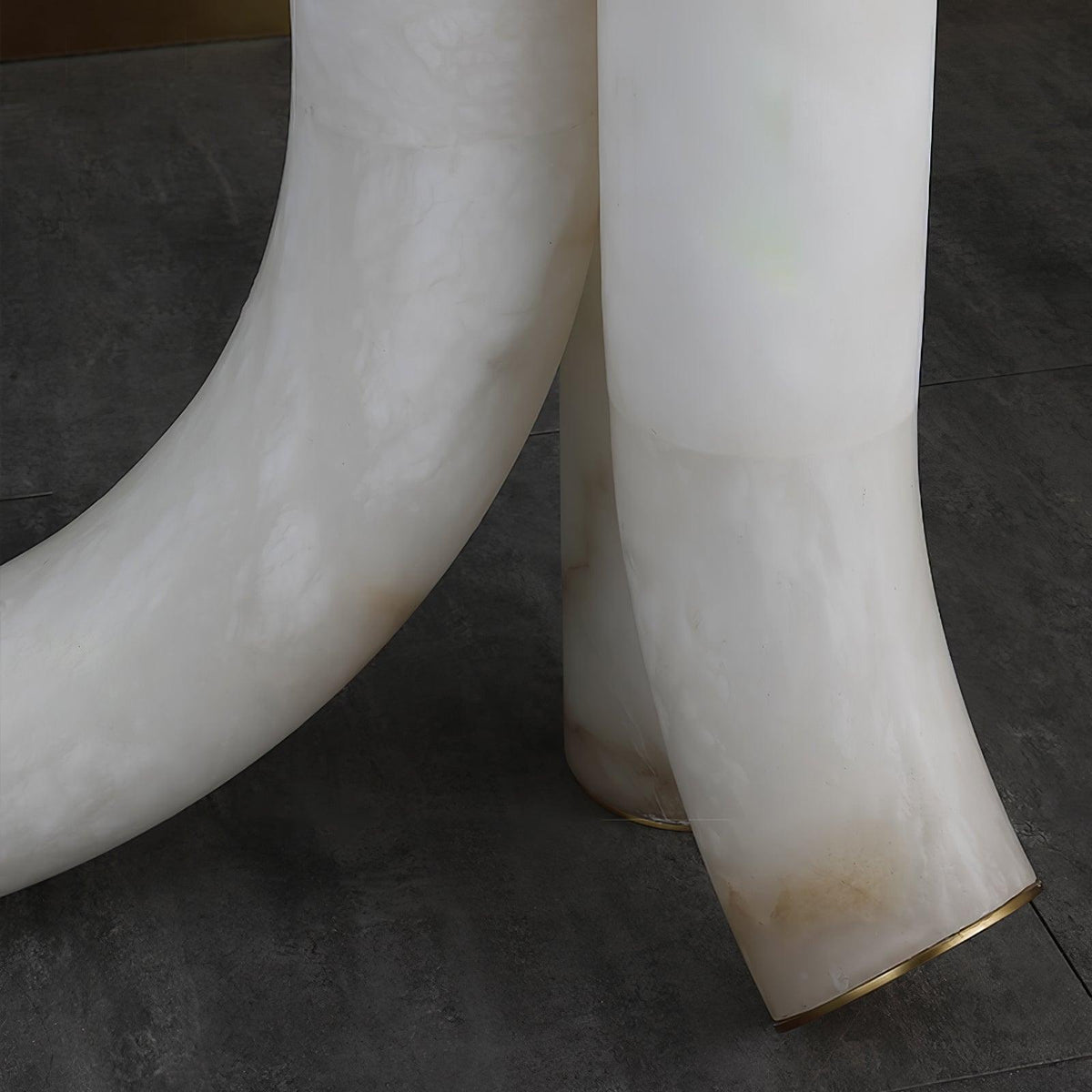 Nivoena Alabaster Stehleuchte