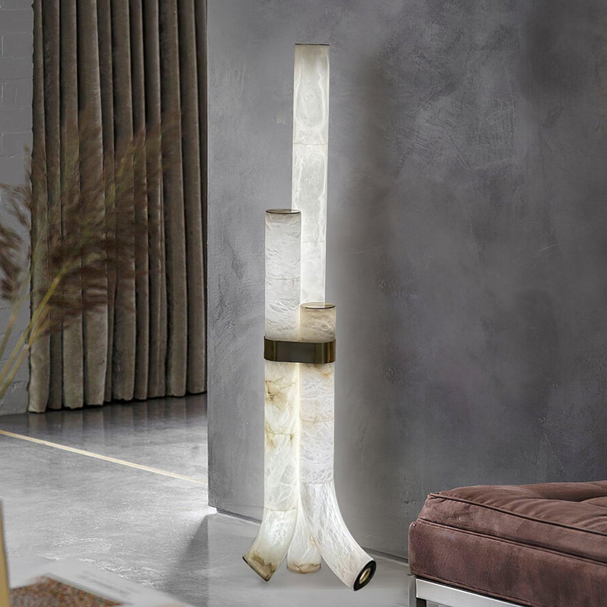 Nivoena Alabaster Stehleuchte