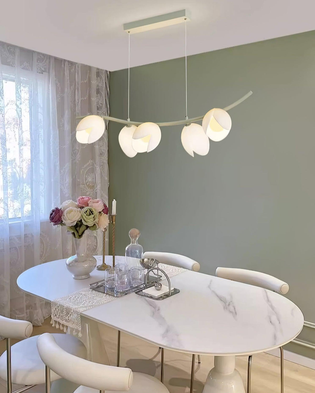 Pistachio Elegance zeitgenössische Kunst-Pendelleuchte