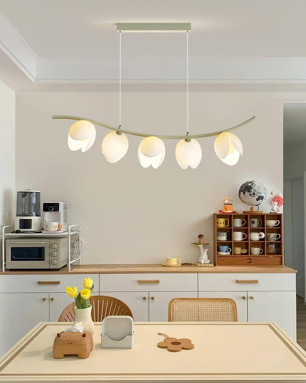 Pistachio Elegance zeitgenössische Kunst-Pendelleuchte
