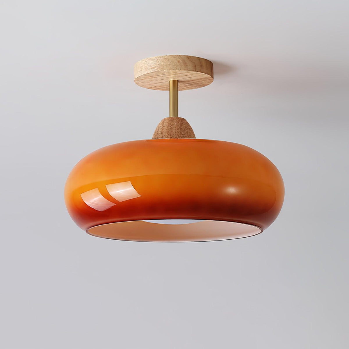 Charlotte Aufbau-Deckenleuchte aus Glas, Holz, Orange & Weiß