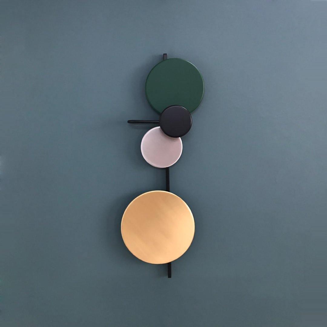 Selaaria zeitgenössische minimalistische Wandleuchte mit Stecker