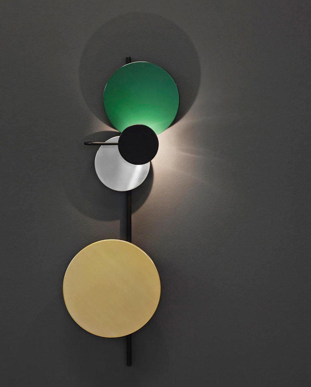 Selaaria zeitgenössische minimalistische Wandleuchte mit Stecker