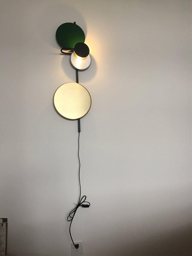 Selaaria zeitgenössische minimalistische Wandleuchte mit Stecker