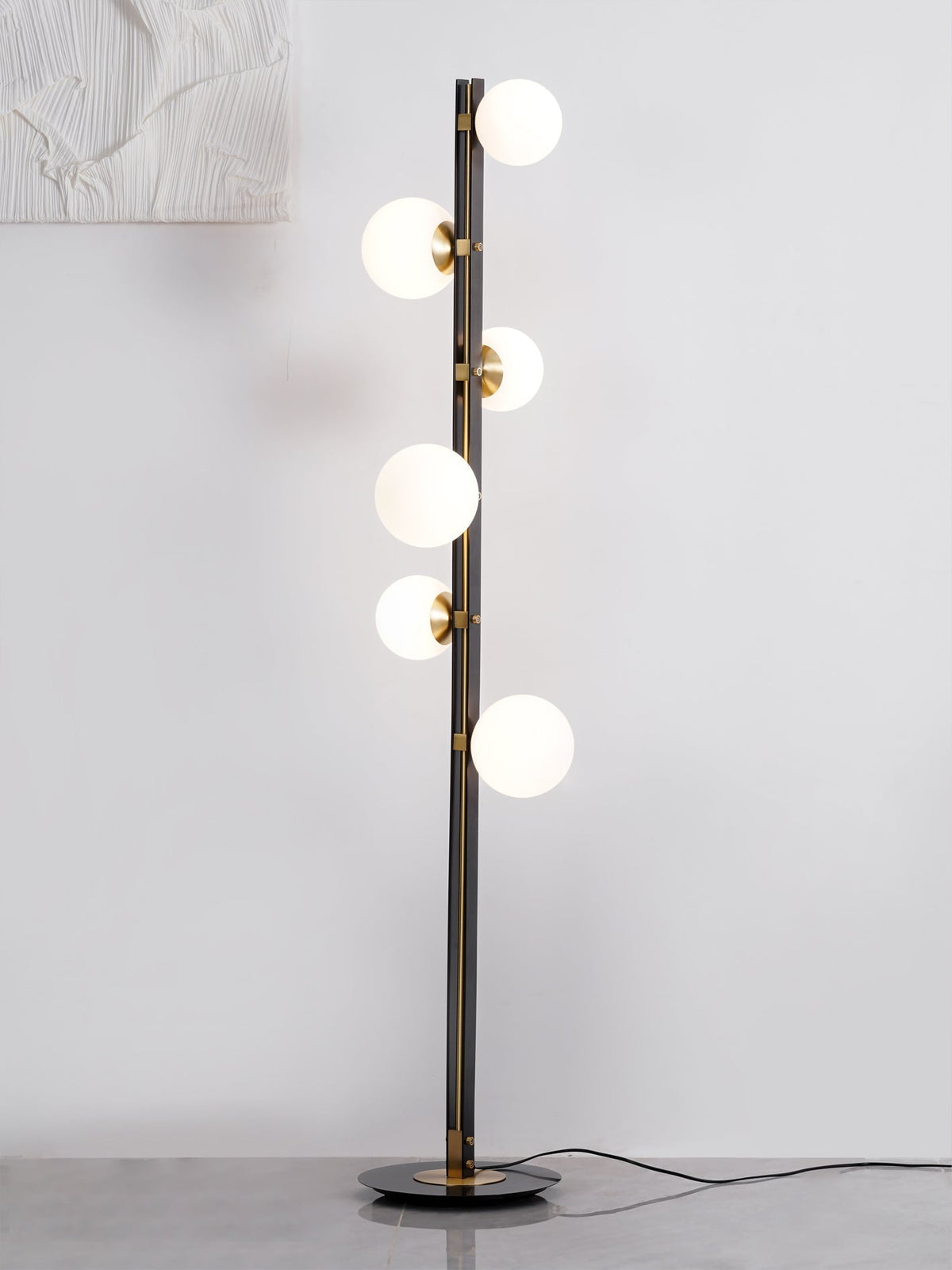 Eireneria elegante Stehleuchte aus Glas
