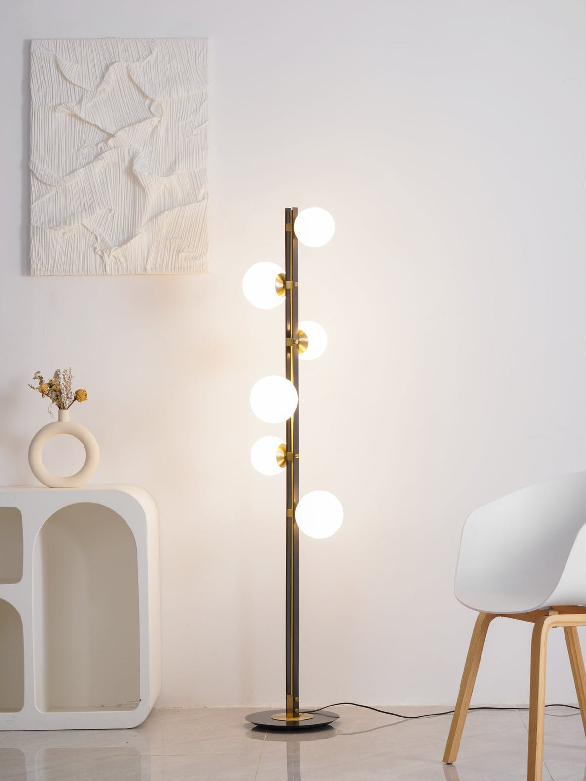 Eireneria elegante Stehleuchte aus Glas