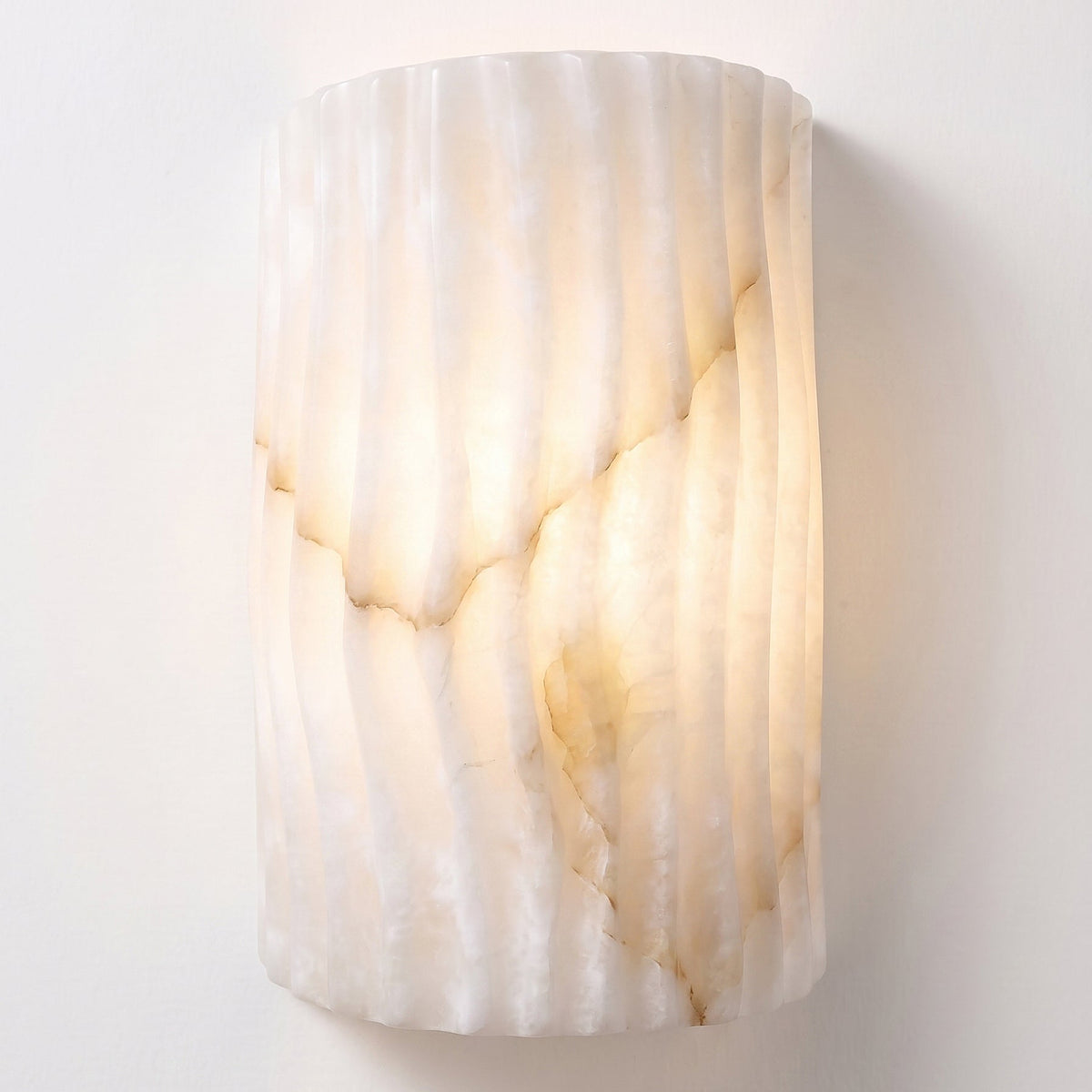 Fluted Alabaster-Wandleuchte
