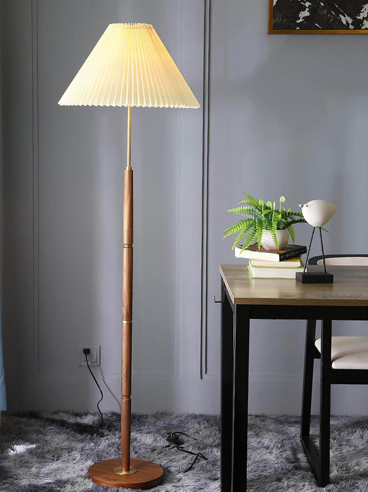 Syleina Minimalistische Stehleuchte aus massivem Holz