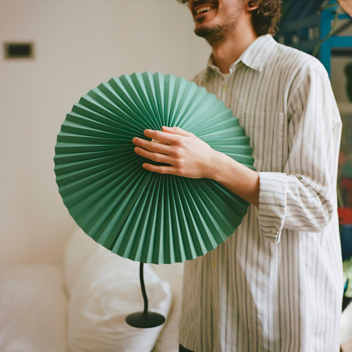 Krenis Stoff-Kunstwerk Tischleuchte
