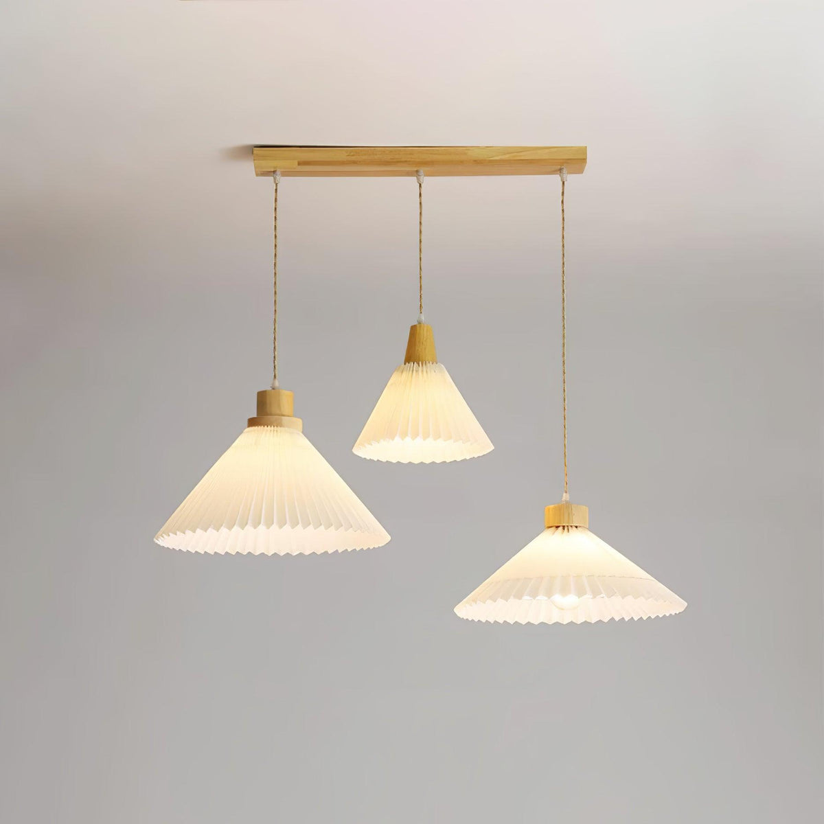 Rinisora moderne Pendelleuchte aus Holz