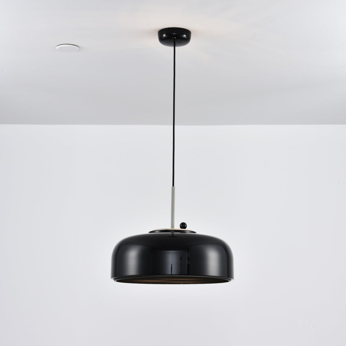 Wolvin zeitgenössische minimalistische Podgy Pendelleuchte