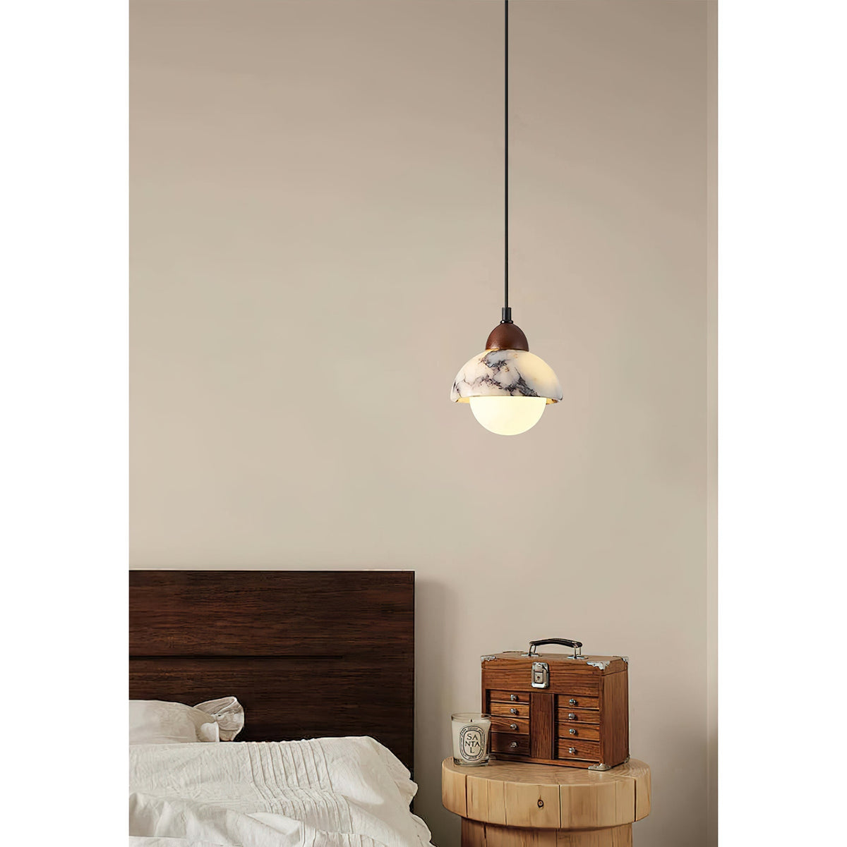 Sylivora Pendelleuchte aus Holz und Marmor