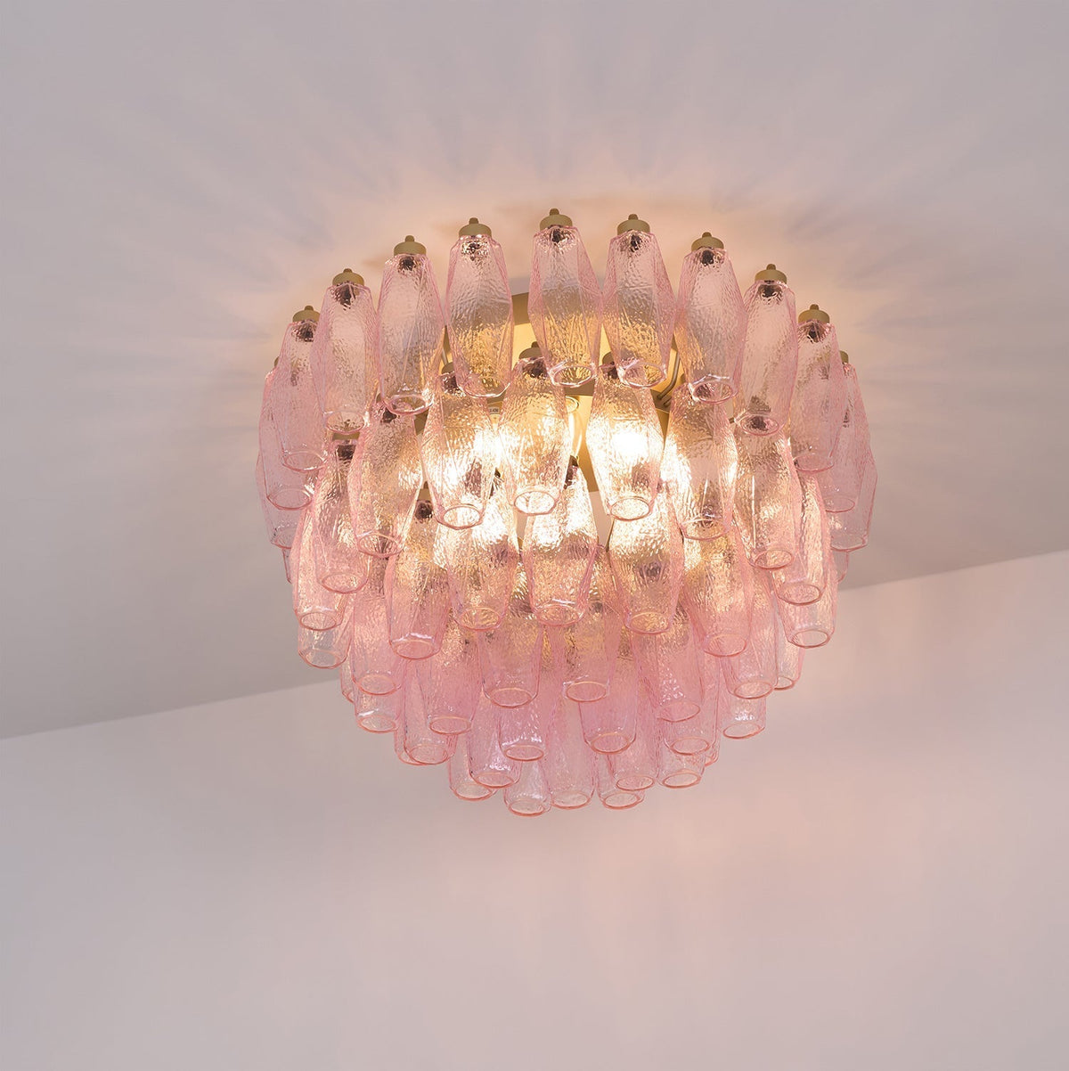 Celelaya Deckenleuchte Poliedri Pink Murano-Glas geschichtet flach