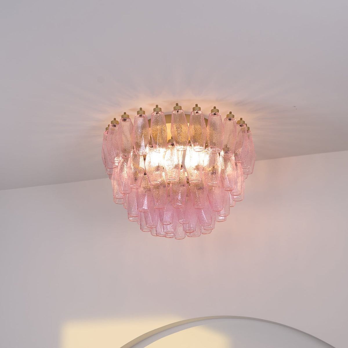 Celelaya Deckenleuchte Poliedri Pink Murano-Glas geschichtet flach