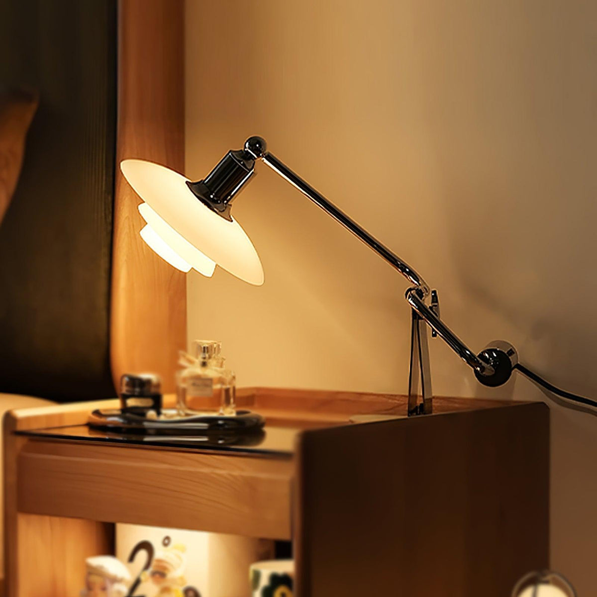 Helix Tischlampe