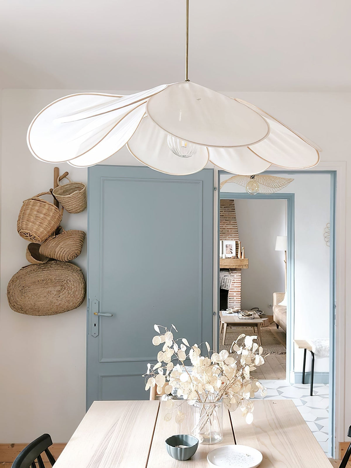Dax Pendelleuchte aus Stoff im nature-inspirierten Design