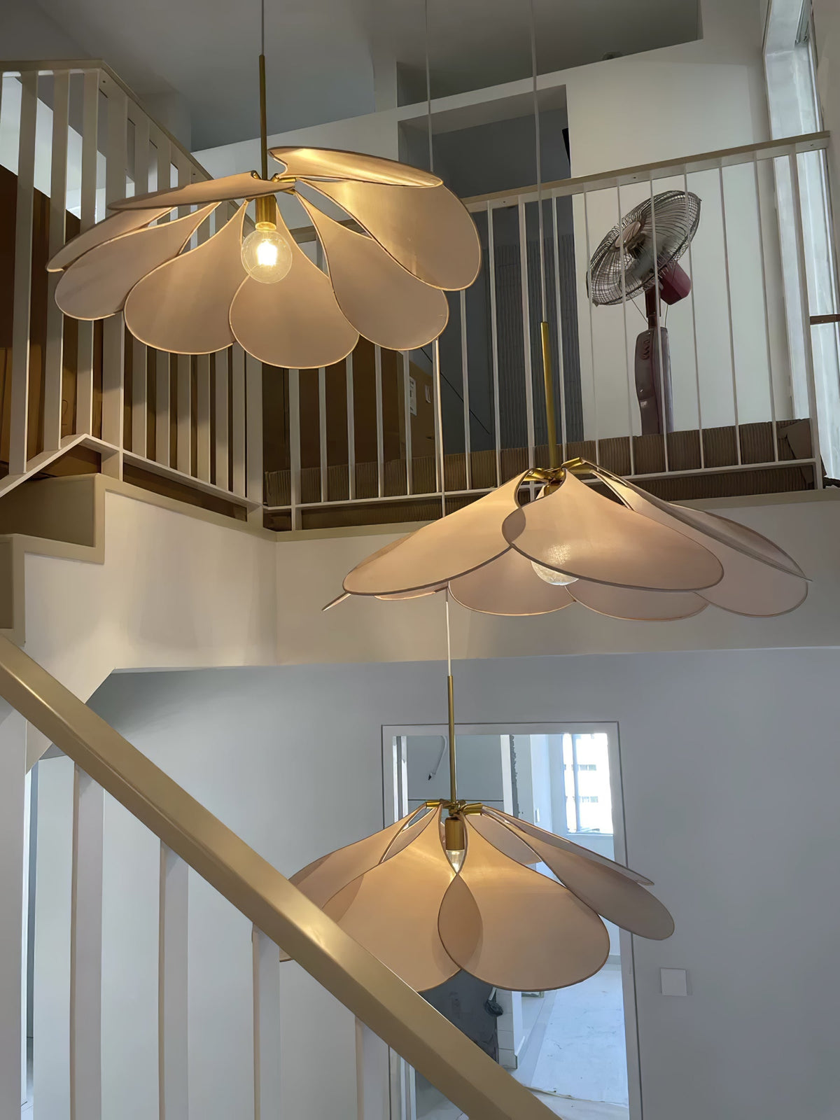 Dax Pendelleuchte aus Stoff im nature-inspirierten Design