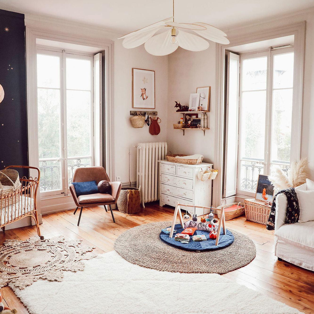 Dax Pendelleuchte aus Stoff im nature-inspirierten Design