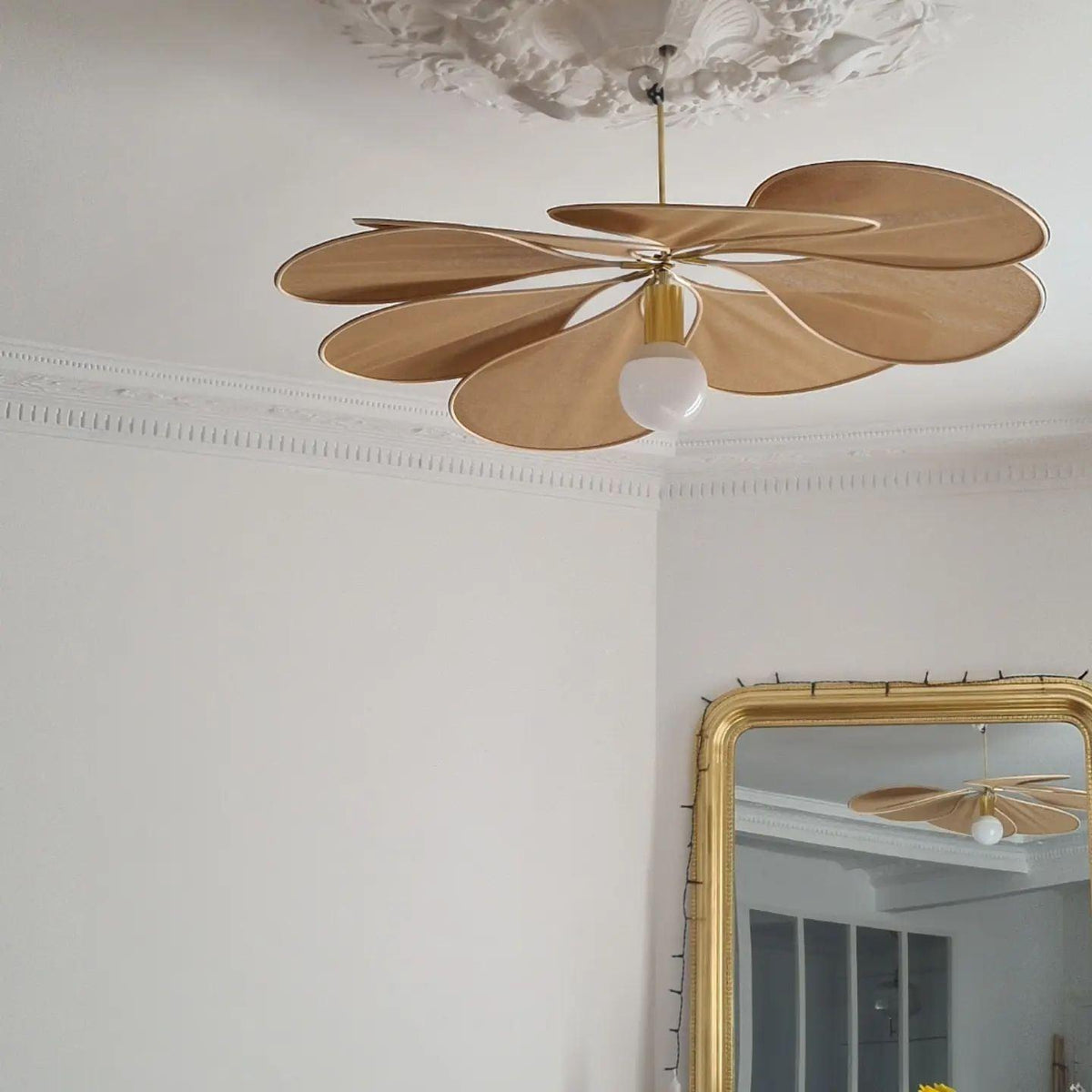 Dax Pendelleuchte aus Stoff im nature-inspirierten Design