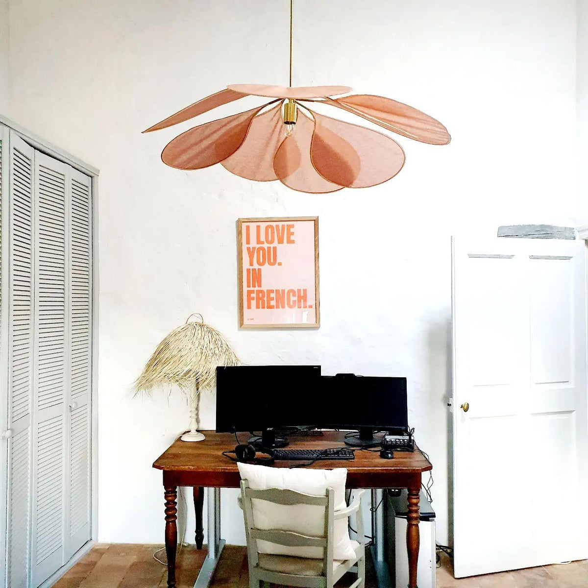 Dax Pendelleuchte aus Stoff im nature-inspirierten Design