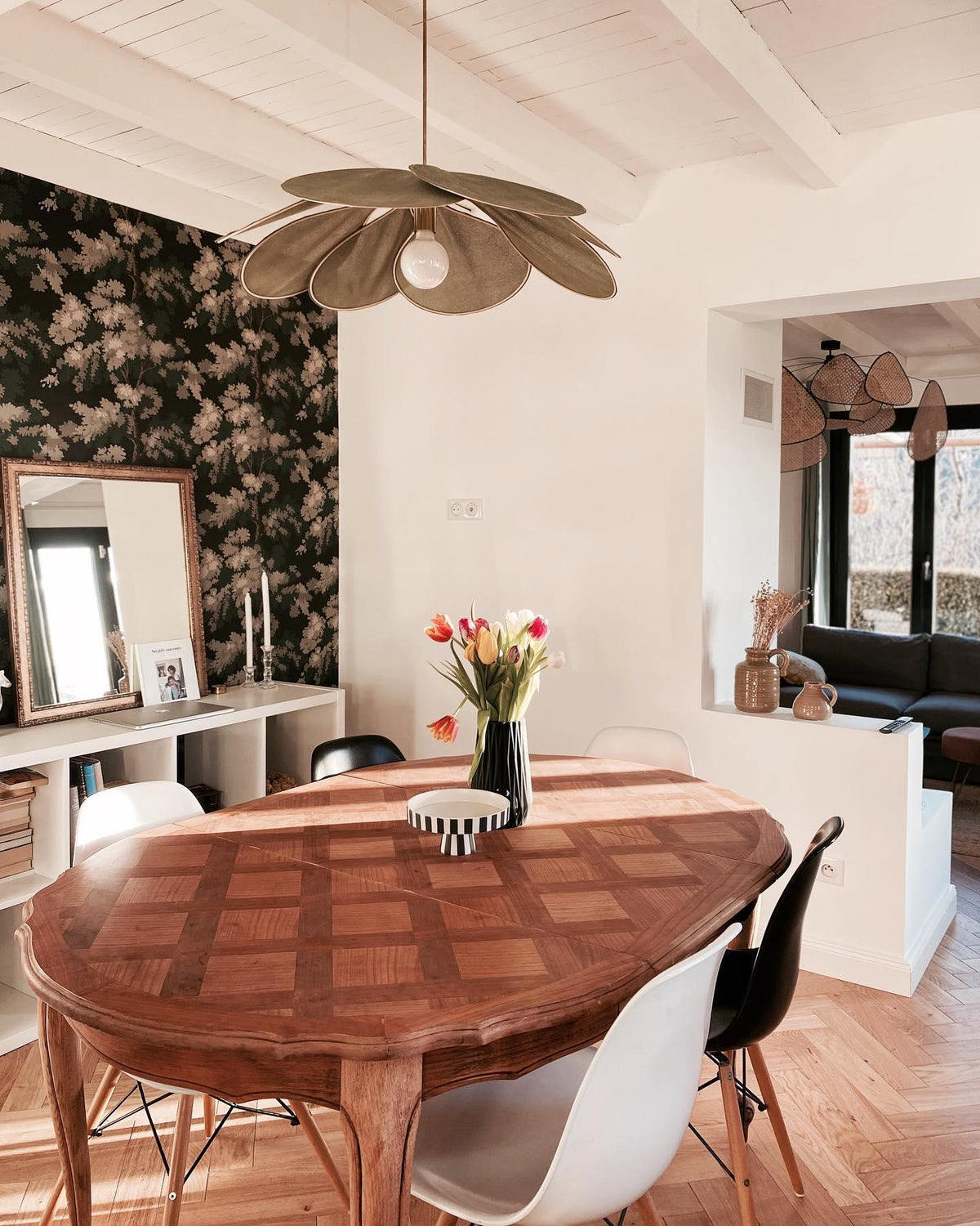 Dax Pendelleuchte aus Stoff im nature-inspirierten Design