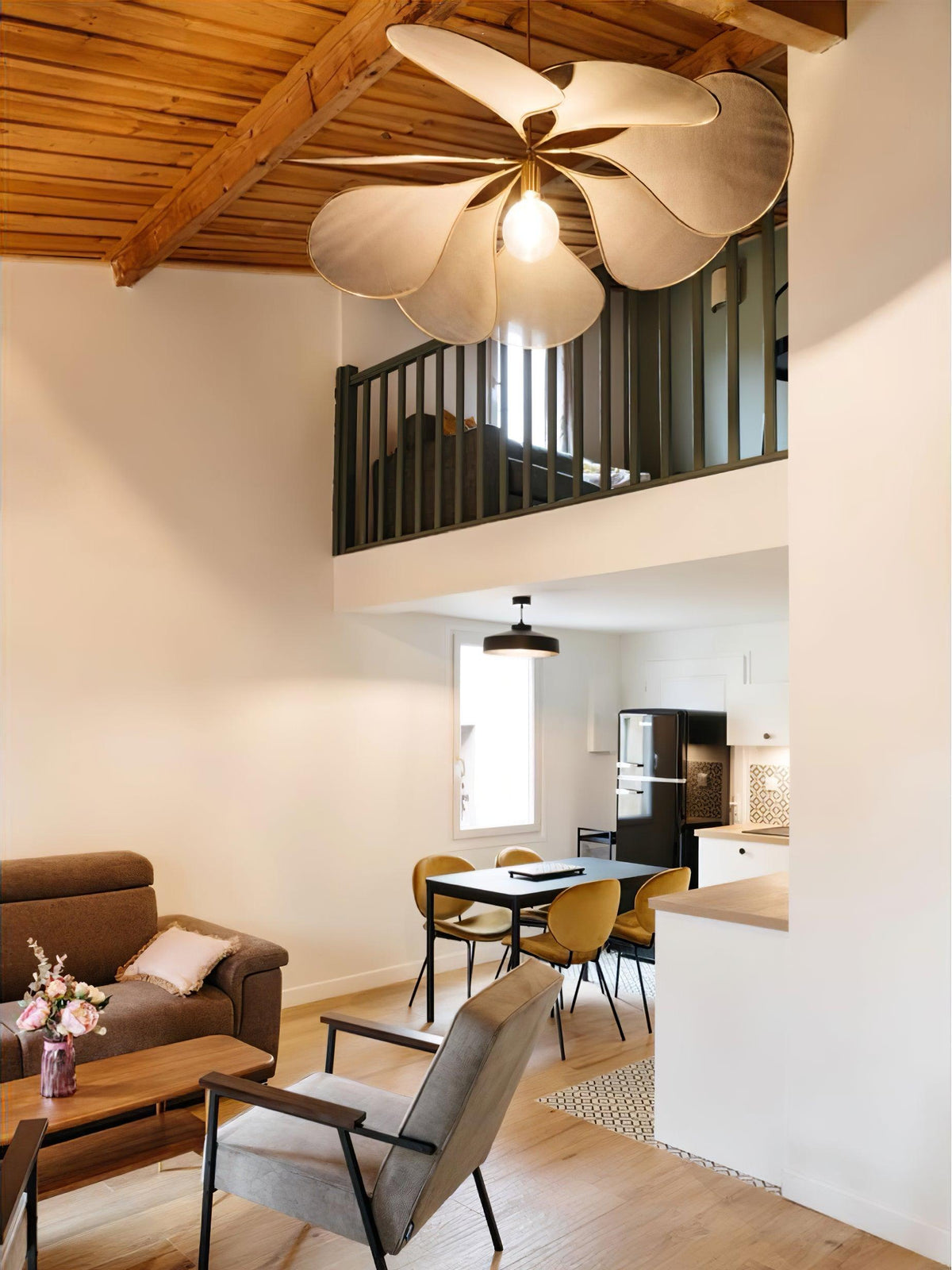 Dax Pendelleuchte aus Stoff im nature-inspirierten Design