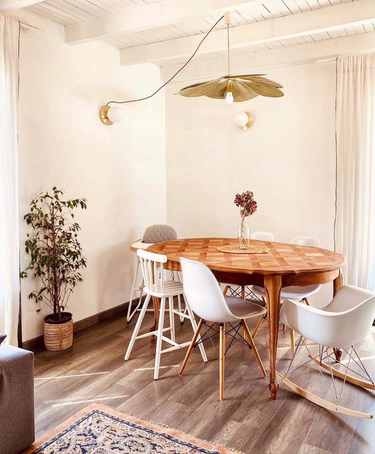 Dax Pendelleuchte aus Stoff im nature-inspirierten Design