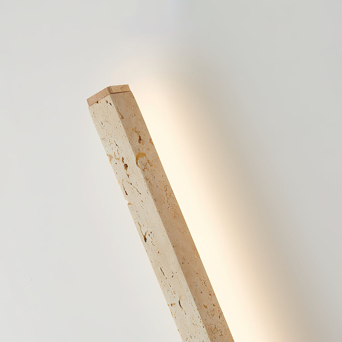 Vivyna Travertine Wandleuchte