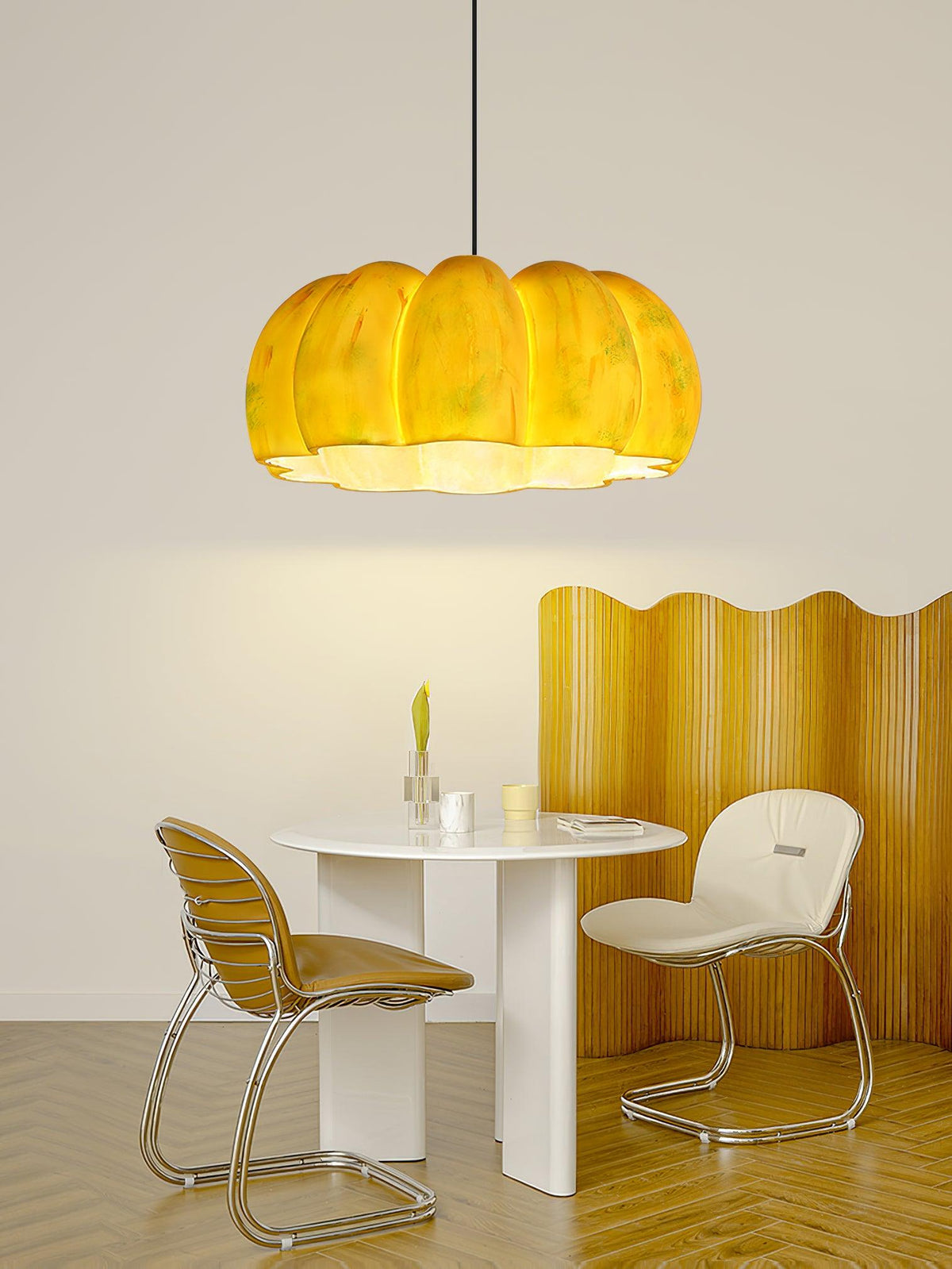 Hudson moderne Pendelleuchte in Gelb