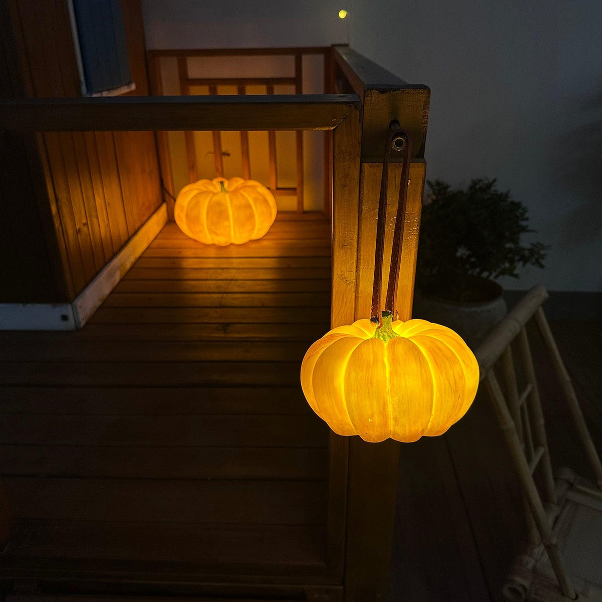 Miriaya Tischlampe