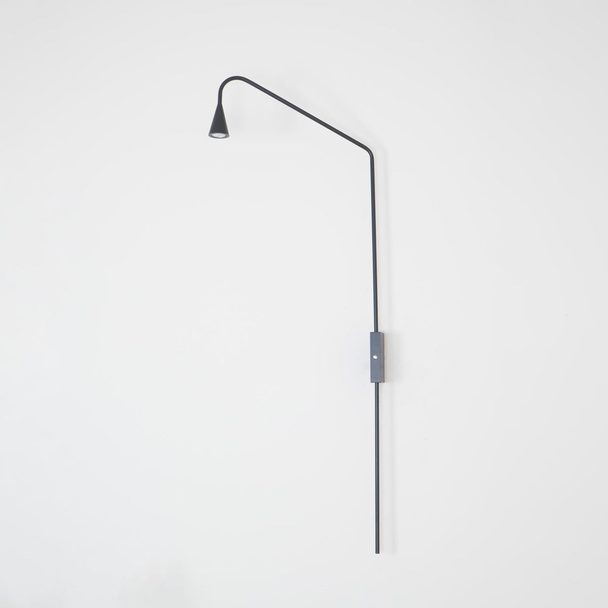 Vesolel zeitgenössische minimalistische Wandleuchte