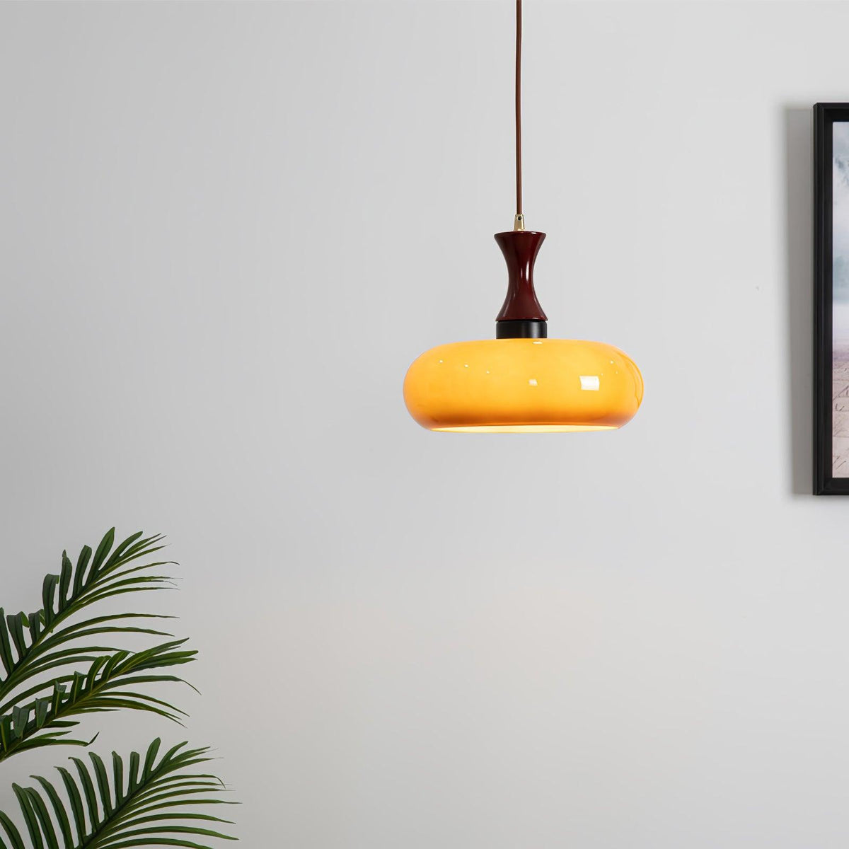 Cadenza Pendelleuchte aus Holz im Retro-Stil in Gelb