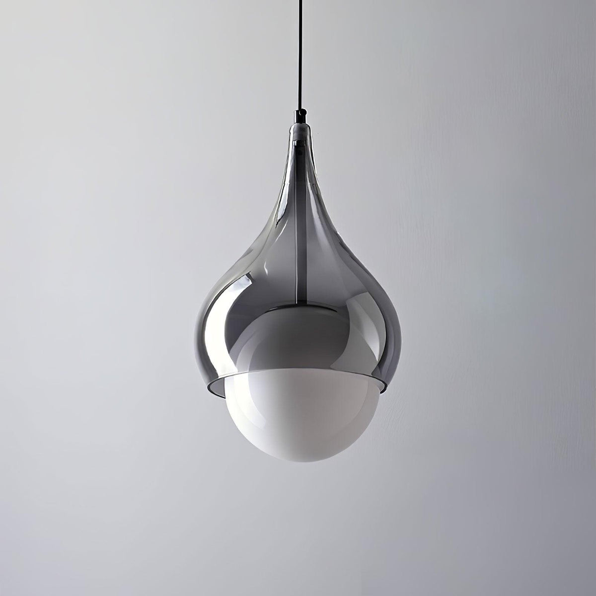 Droplet elegante Pendelleuchte aus Glas