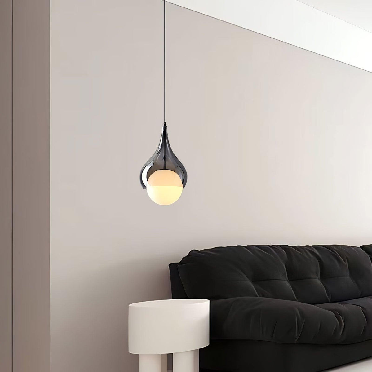 Droplet elegante Pendelleuchte aus Glas