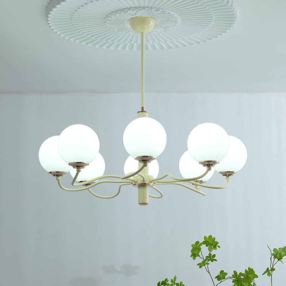 Seleora Kronleuchter Radiant Kugel