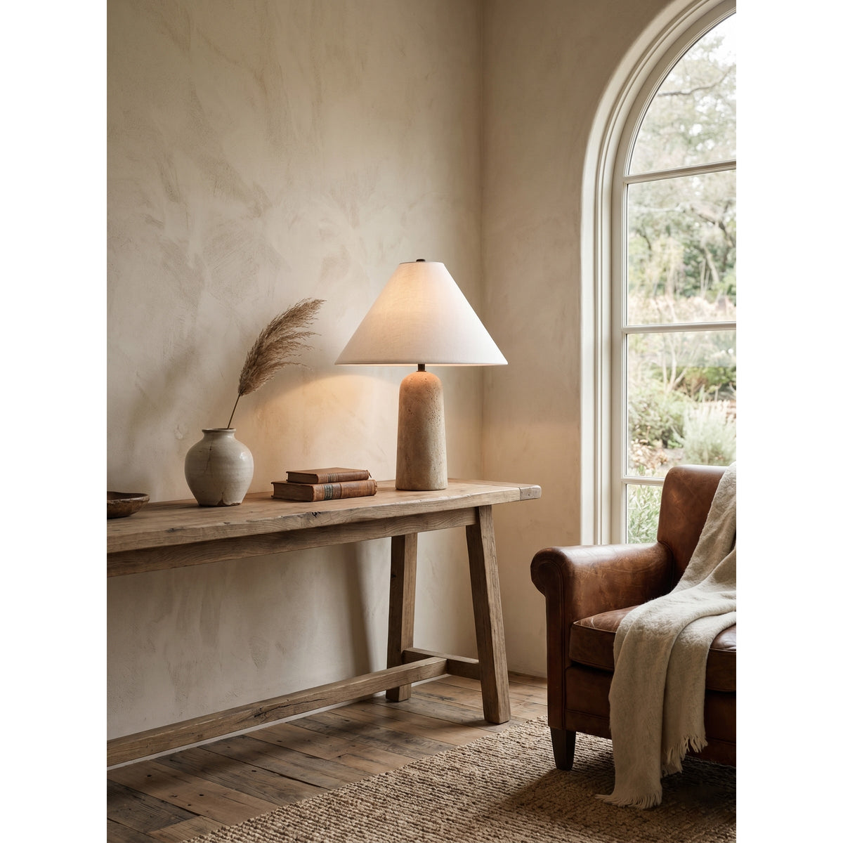 Astere Travertin-Tischleuchte