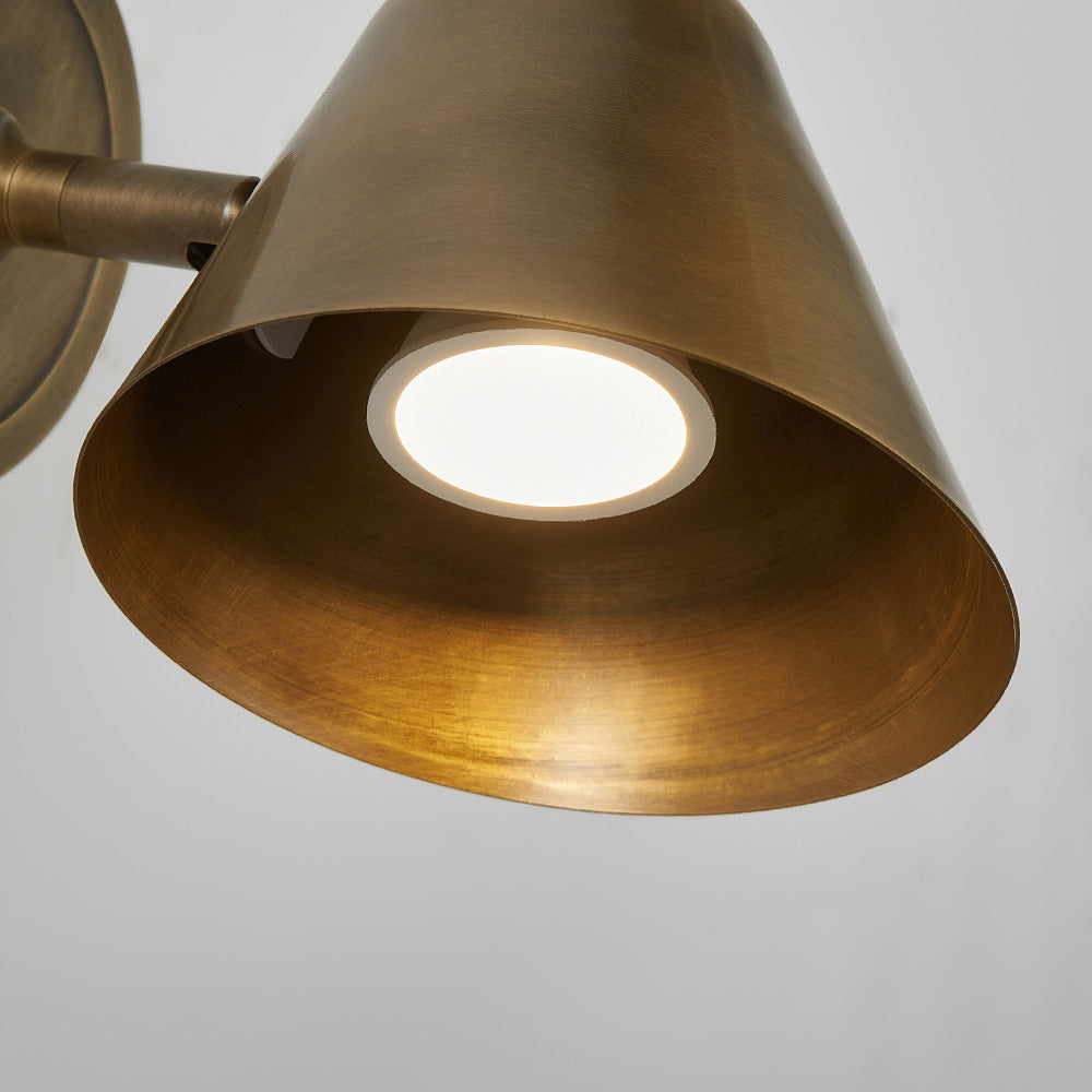 Orelelaria Wandleuchte in Antik-Bronze