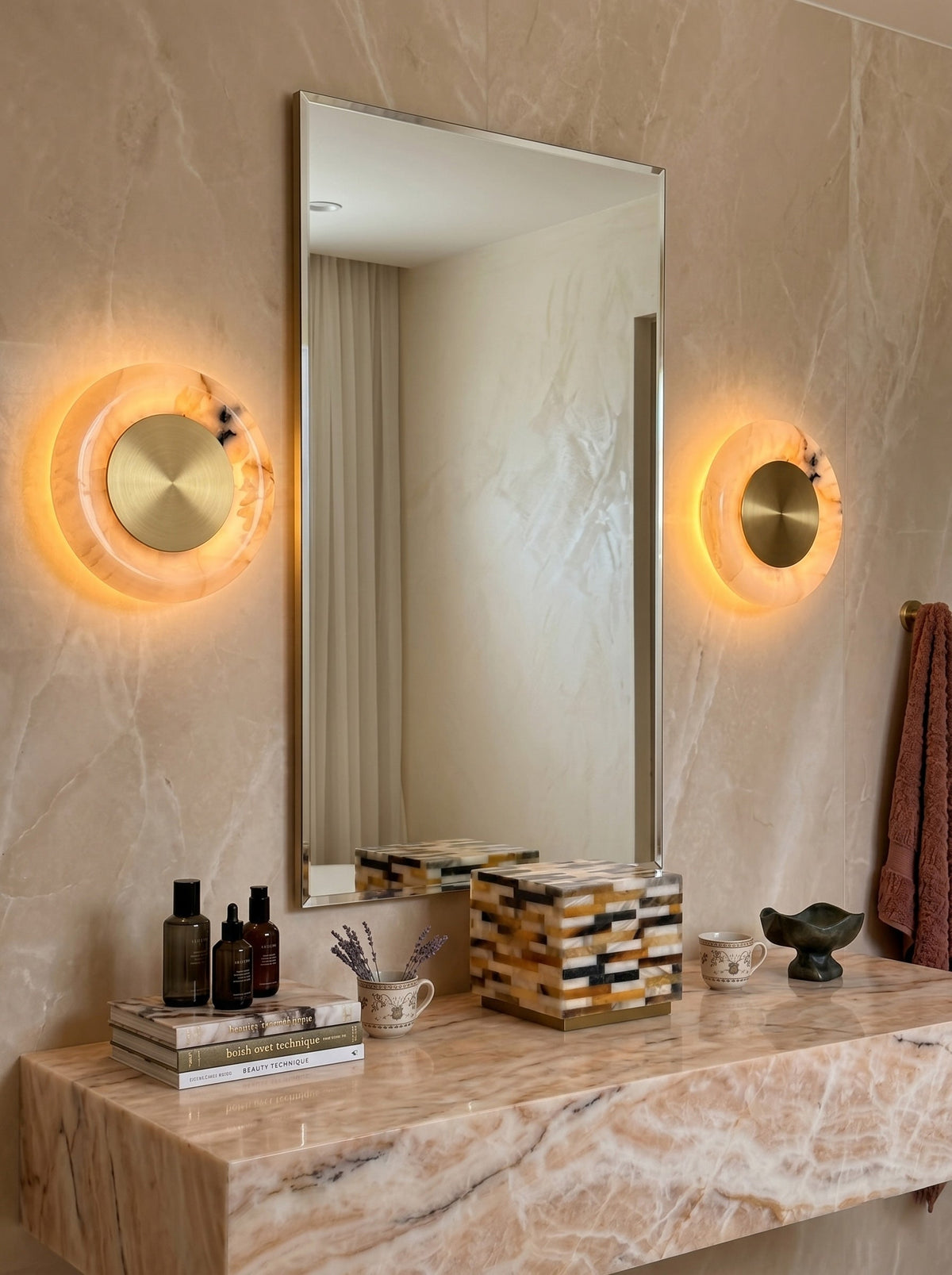 Noveren Wandleuchte Onyx &