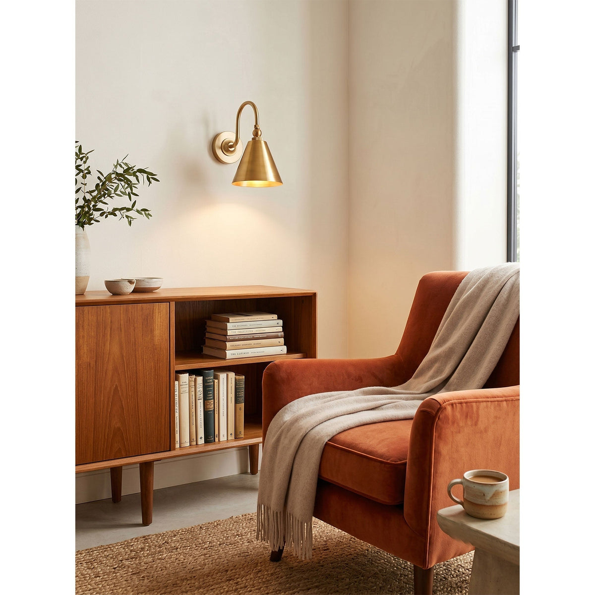 Forna Messing-Wandleuchte