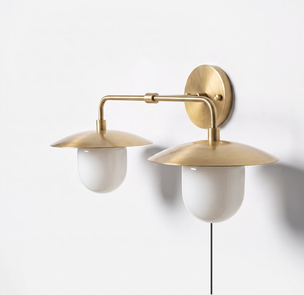 Aveniette Petite Wandleuchte mit US-Stecker