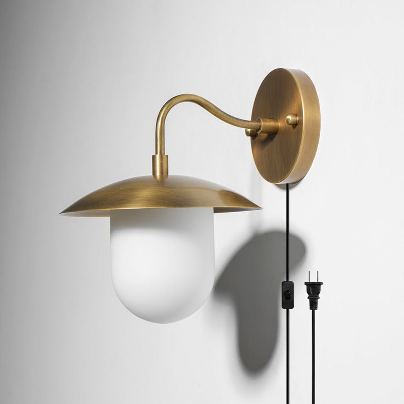 Aveniette Petite Wandleuchte mit US-Stecker