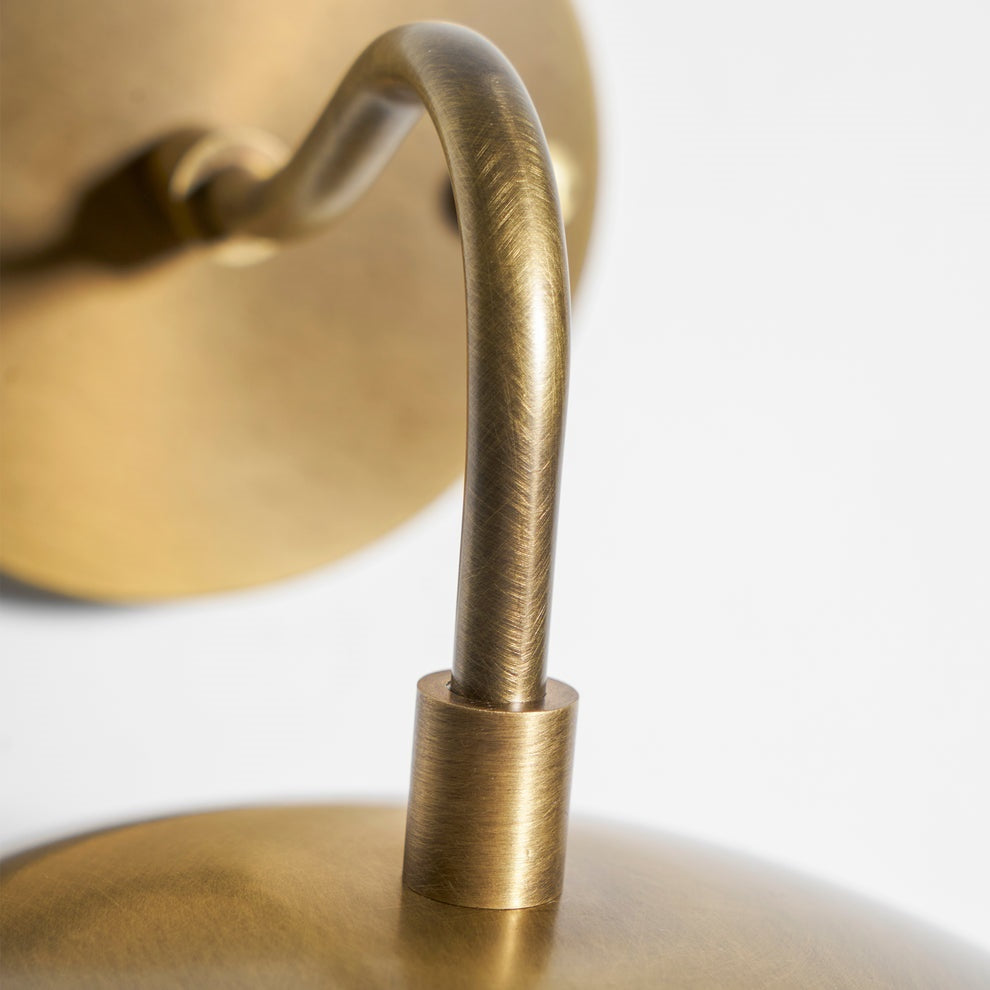 Aveniette Petite Wandleuchte mit US-Stecker