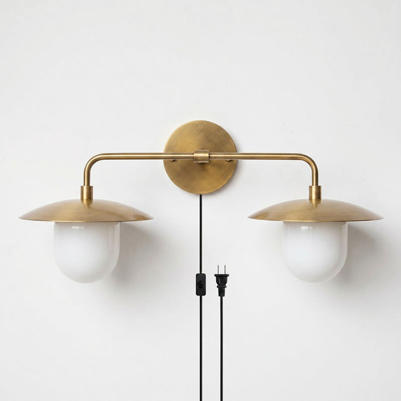 Aveniette Petite Wandleuchte mit US-Stecker