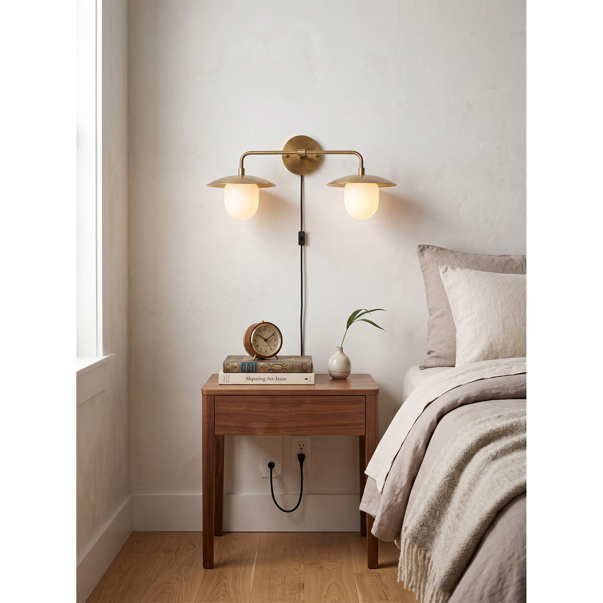 Aveniette Petite Wandleuchte mit US-Stecker