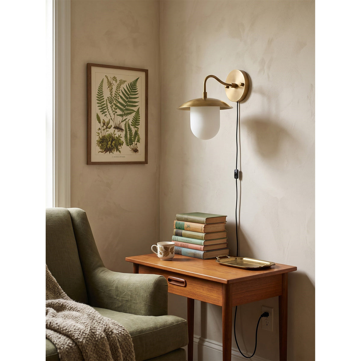 Aveniette Petite Wandleuchte mit US-Stecker