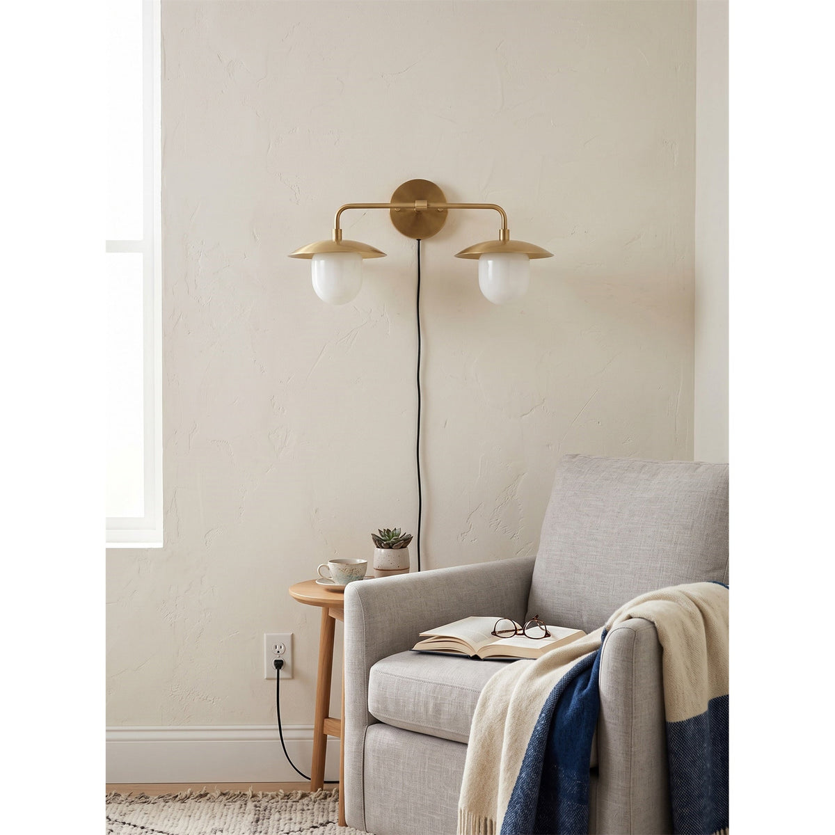 Aveniette Petite Wandleuchte mit US-Stecker