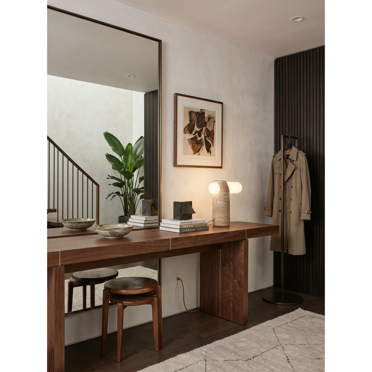 Marwen Travertin-Tischleuchte in Beige