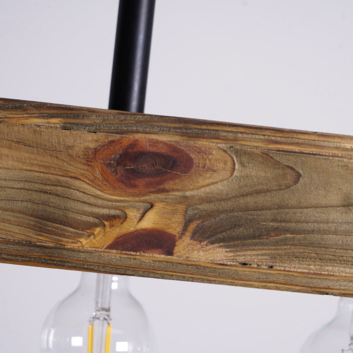Siraen Kronleuchter mit Holzleiste