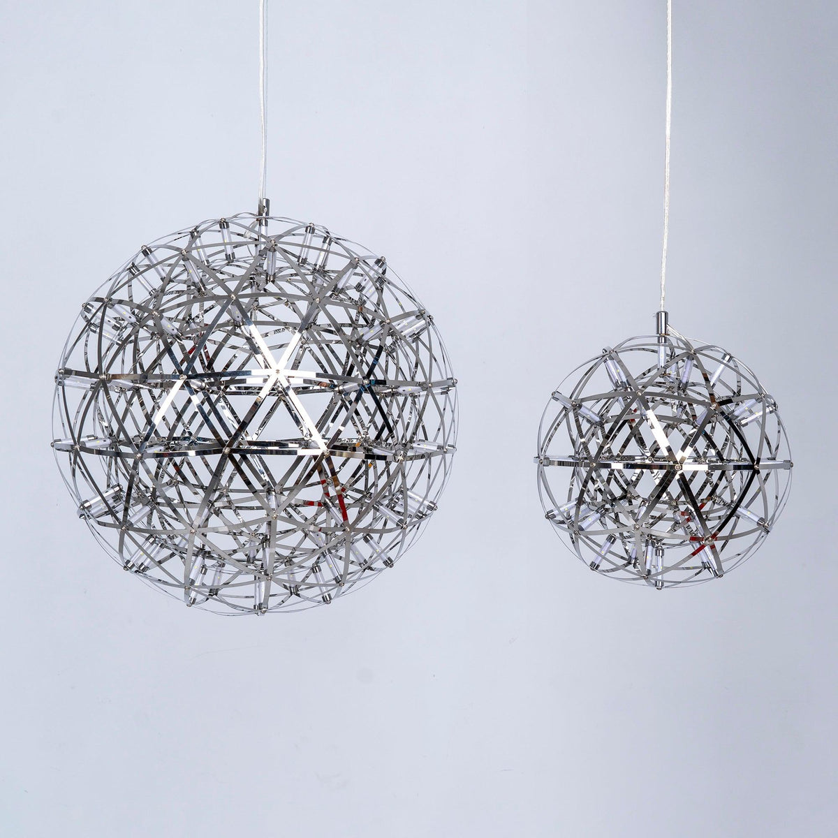 Delcourt Silber Spark Ball Pendelleuchte