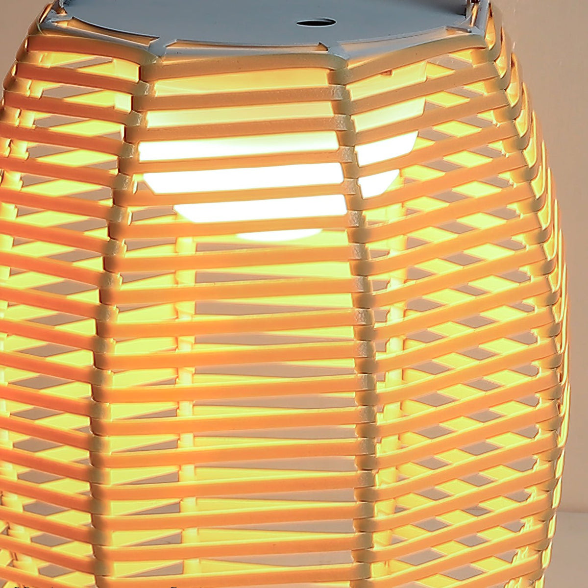 Olraeil Rattan Stehleuchte